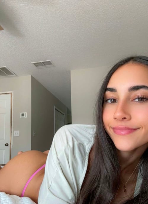 I’m down for fun and naughty stuff hmu +1(323) 321 7694 snap: danielle_serah