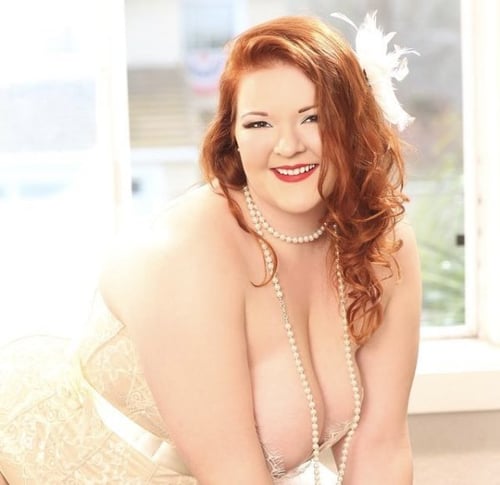Hey gents amber is back did you miss me
