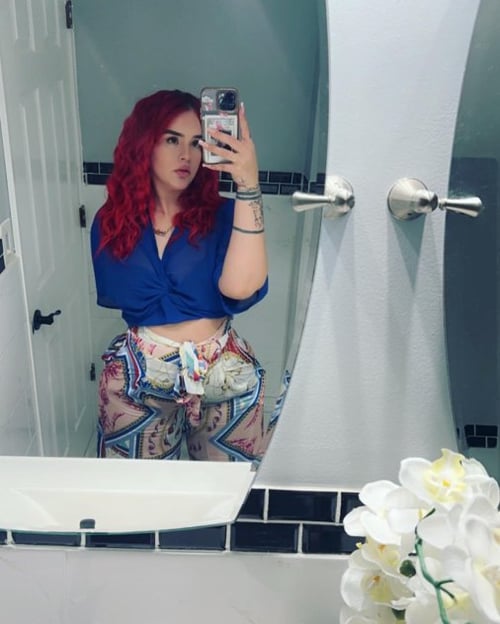 Sexy Girl In Town