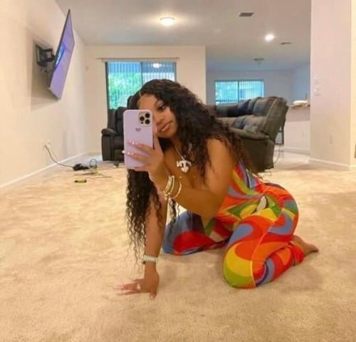 Drop Dead Gorgeous Fitness Model Alexis True GFE Babe