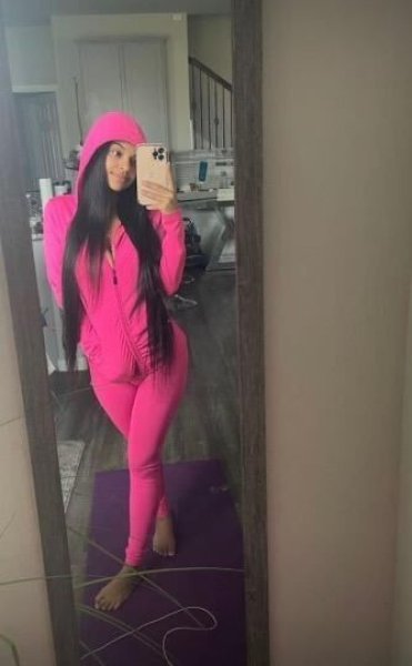Drop Dead Gorgeous Fitness Model Alexis True GFE Babe