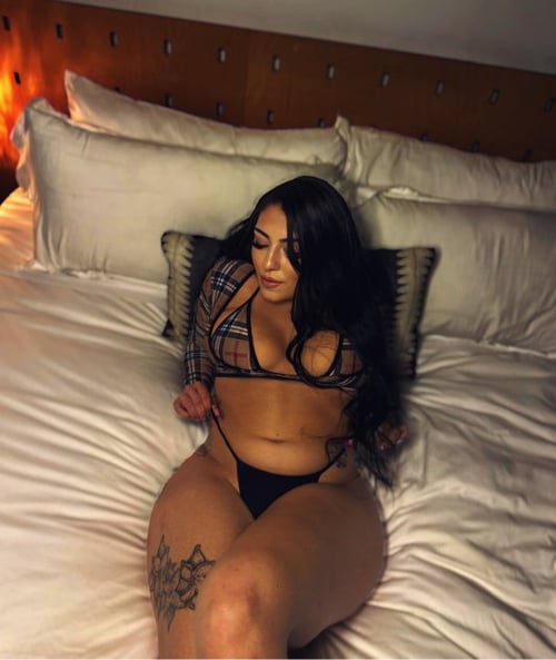 Captivating Camila Minxx🤤😈