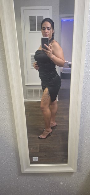 I'm a very fun girl and I'm available at all times