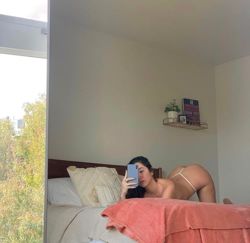 Hey daddy I’m available
