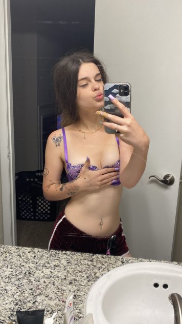 👅Ready to fuck 💋Sexyy Hot GIRL Available for 💥car fun 💥outcall 💥