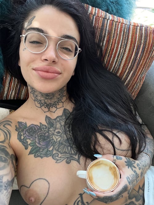 I’m down for hookup services incalls, outcalls, or motels