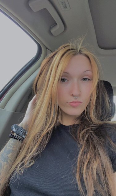 Hey you fun and wet💦💦text me so I could squirt on you 🍑