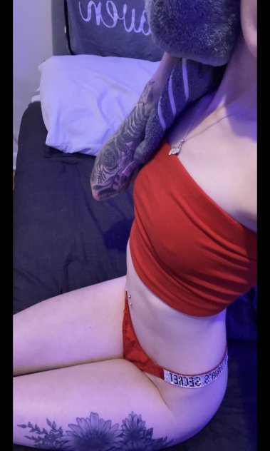 Hey you fun and wet💦💦text me so I could squirt on you 🍑