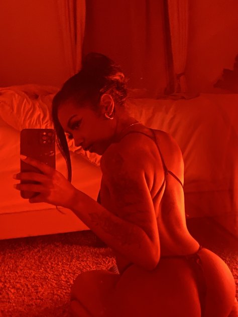 I’m available for both FaceTime Qv?Incall/Outcall?Greek?Blowjob GREEK