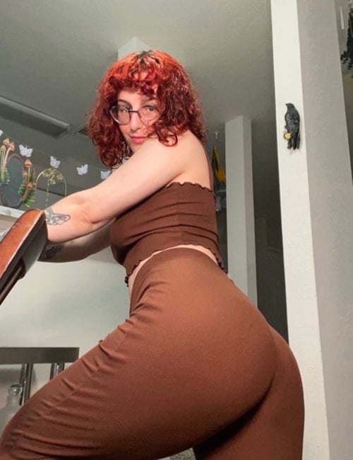 I’m available for hookup