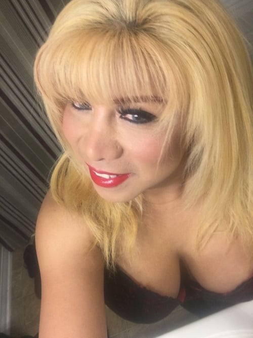 BEAUTIFUL and SEXXY HOTTBLONE TRANSSEXUAL LATINA