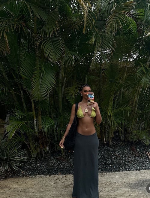 I am always in a cheerful mood and always creamy don’t hesitate to text me🥰🥰