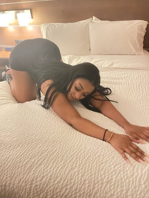Luscious Latina Escort Available 24/7 - Incall, Uber Outcall