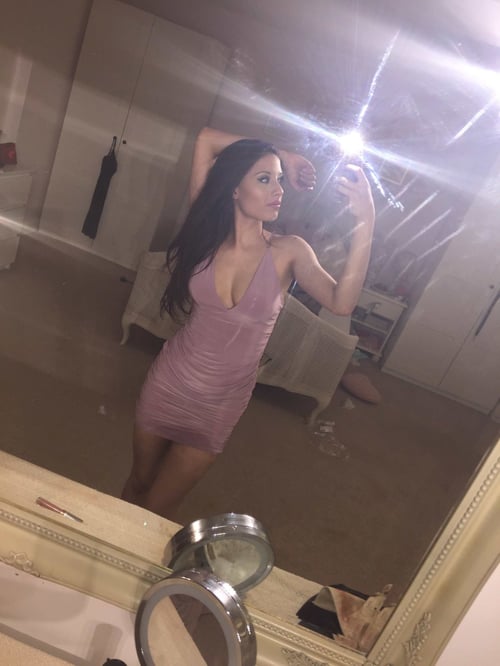Indian ๐ฅ hot girl available Punjabi text only WhatsApp