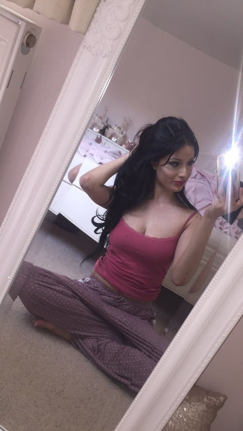 Indian ๐ฅ hot girl available Punjabi text only WhatsApp