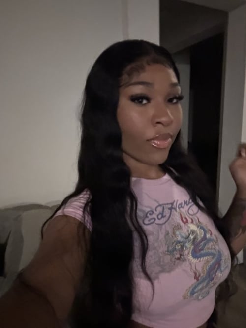 Slim thick ebony wants to please you