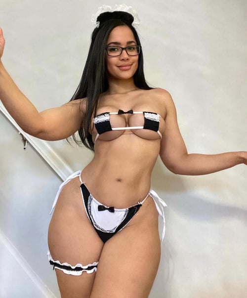 ❤️❤️❤️ LET ME BE THE PERFECT NAUGHTY GIRL 👧 TO FULFILL YOUR FANTASIES