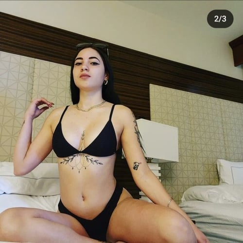Hola amor chica nueva para ti caliente y divertida