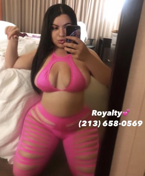 ✨💦💕Sexy Mamacita ready to please your needs Baby🥰💖🌹