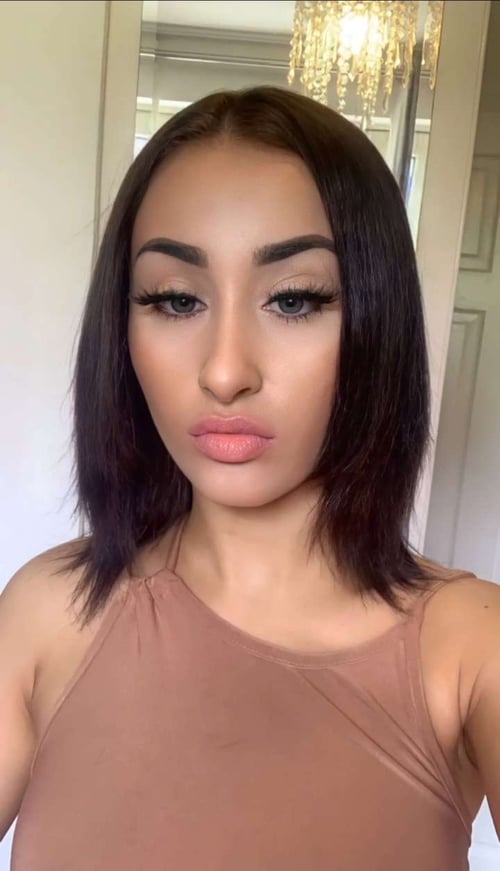 HORNY AND WET💦🤤CLEAN T!TS AND PUS$Y👅😻