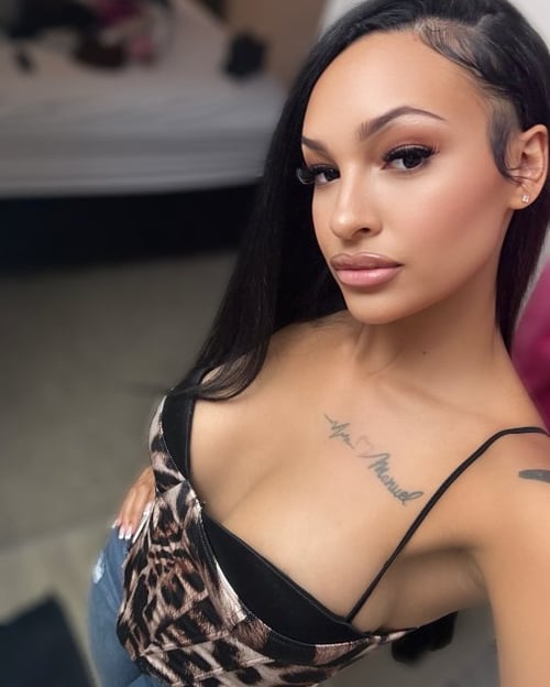 Your Upscale Latina Companion