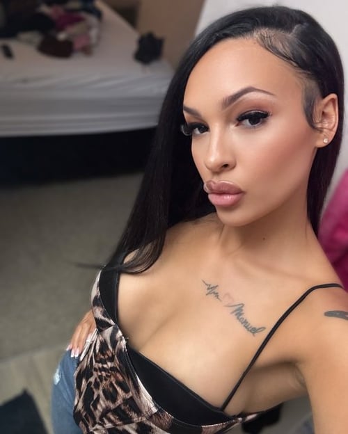 Your Upscale Latina Companion
