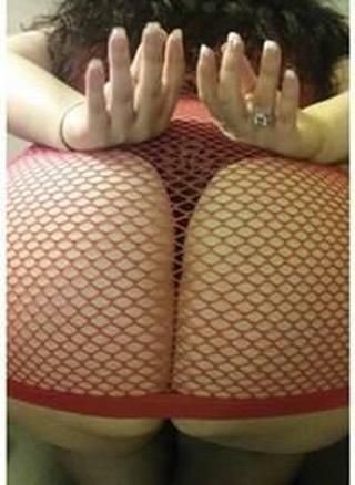 Curvy Latina Freak