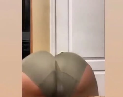 You ever experienced real honey from a Goddess?💦This is your chance🍯