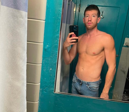 Hottie Top looking for someone to spoil silly