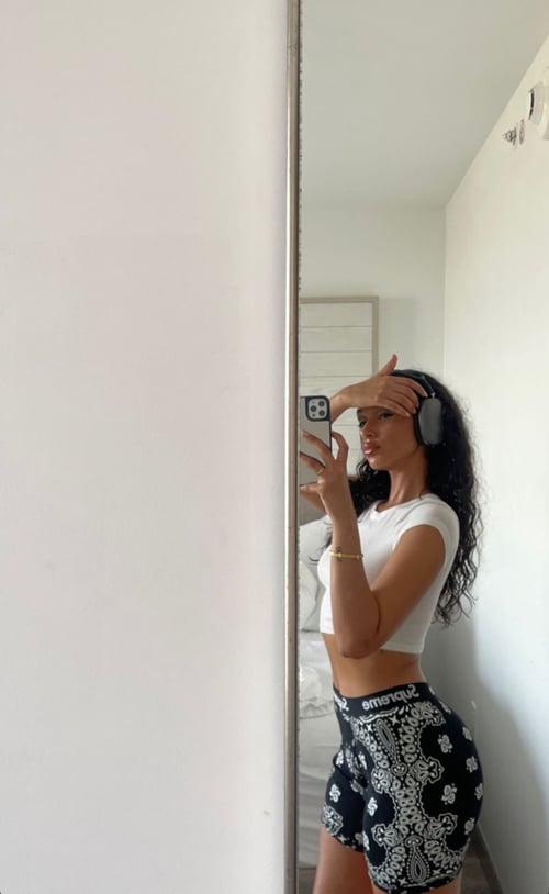 Perfect choice always creamy message me let me treat you like a king.