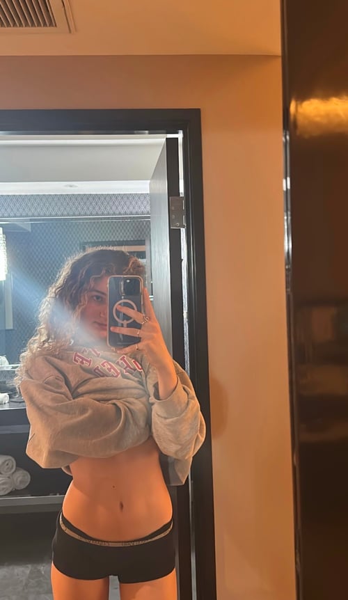 Available for Hot Juicy And Unforgettable Sex😍🍆🍑💦