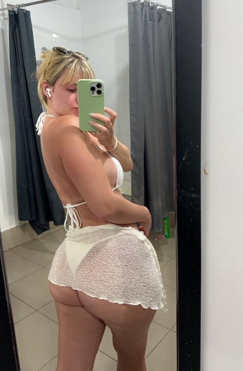 👋,Am Ella britney l,Are u in need😔of😘an hot 🥵sexy🍌 girl to have an unlimited fun with 💦🍑?