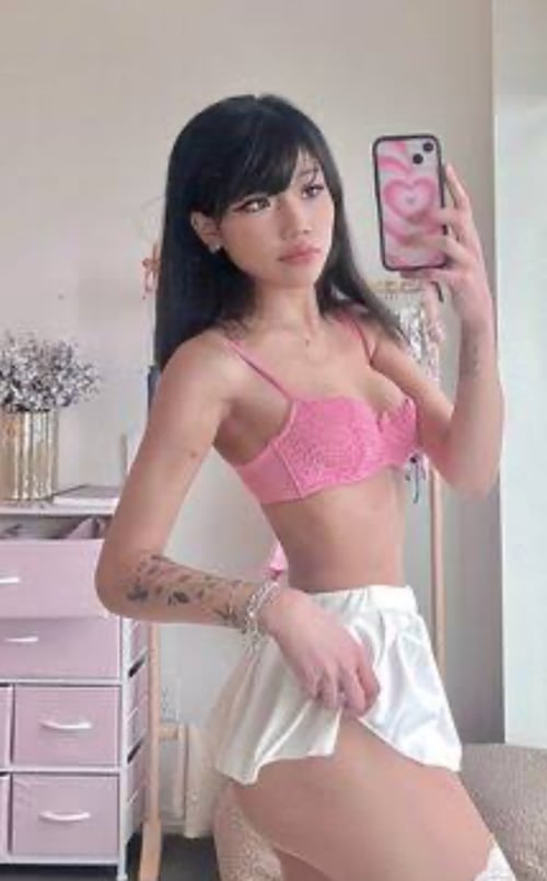 NAUGHTY ASIAN LADY AVAILABLE NEXT DOOR FOR YOU DEEP INSIDE Me.