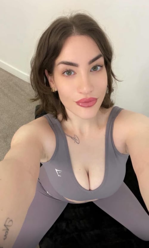 Hottest escort you should give a trial Instagram…sandrapayne1100)👅🍆🍑💋II squirt 💦 and ready for