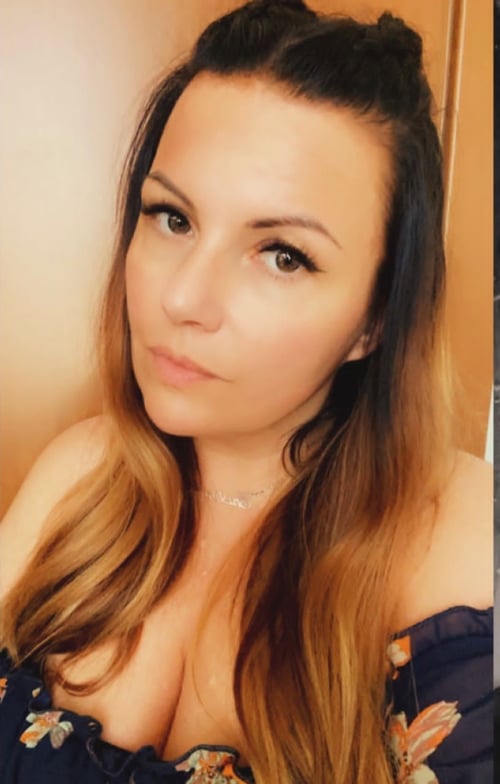 NEW ESCORTS IN TOWN AVAILABLE FOR ALL TYPE OF SEXUAL ACTIVITIES