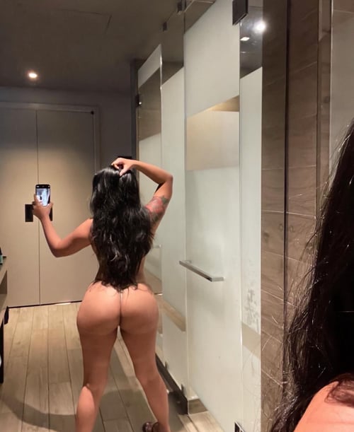 I’m available for meetup, FaceTime fun and video selling