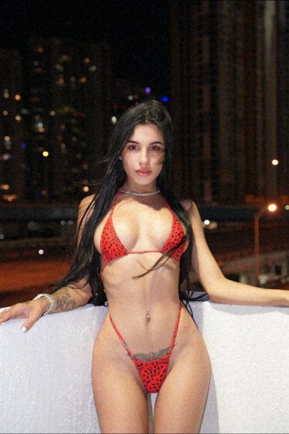 Hola amor chica nueva en la ciudad
