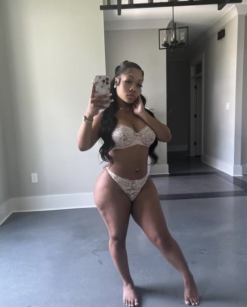 Filipino mixed ebony available 24/7 ask about 2 girl specials