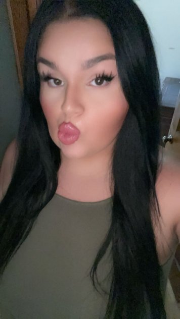 Available for meetup & FT & hot videos&nudes pics