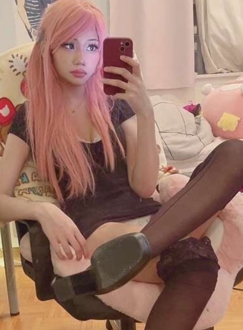 NAUGHTY ASIAN LADY AVAILABLE NEXT DOOR FOR YOU DEEP INSIDE Me.