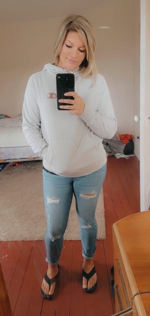 I’m here for a serious relationship, I don’t take money for sex.