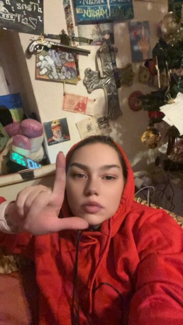 I do FaceTime fun 🤩 and selling my hot 🥵videos at best rate…