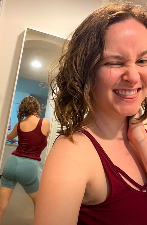 AVAILABLE FOR HOOKUP 👅🍑🍆💦💦