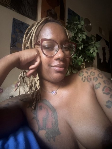 I’m down for no limit sex anal with blow job if you’re interested text