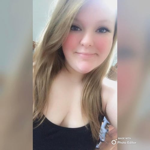I’m available for both Incall or outcall😘, overnight,kissing😍, hugs