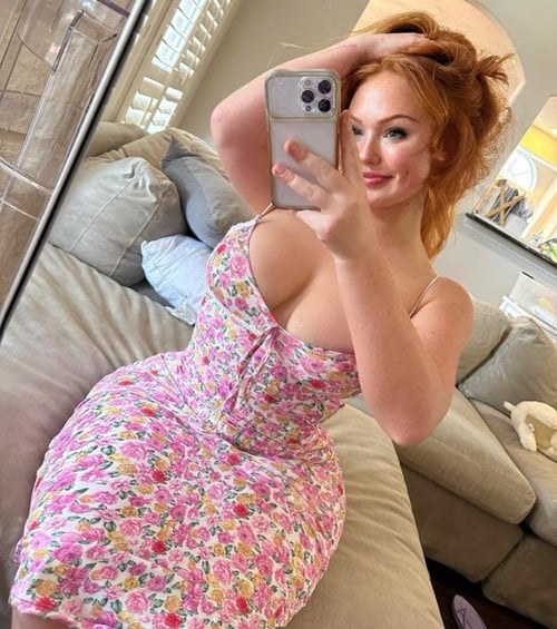 Sex fat ass🍑💦 and juicy pussy💦😉available for to ride your stress away🤤🥰💦💦