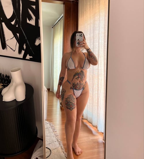 Escort services. 💋💋 Available for in call and out call