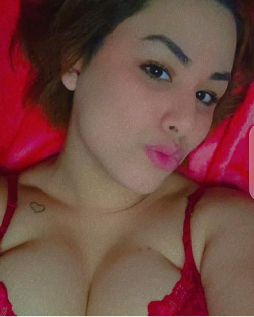 I’m available for your service any content 👅