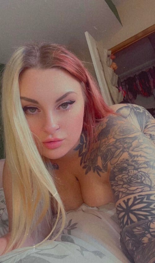 Down to satisfy your sexual fantasies 😍🥰😘🌈