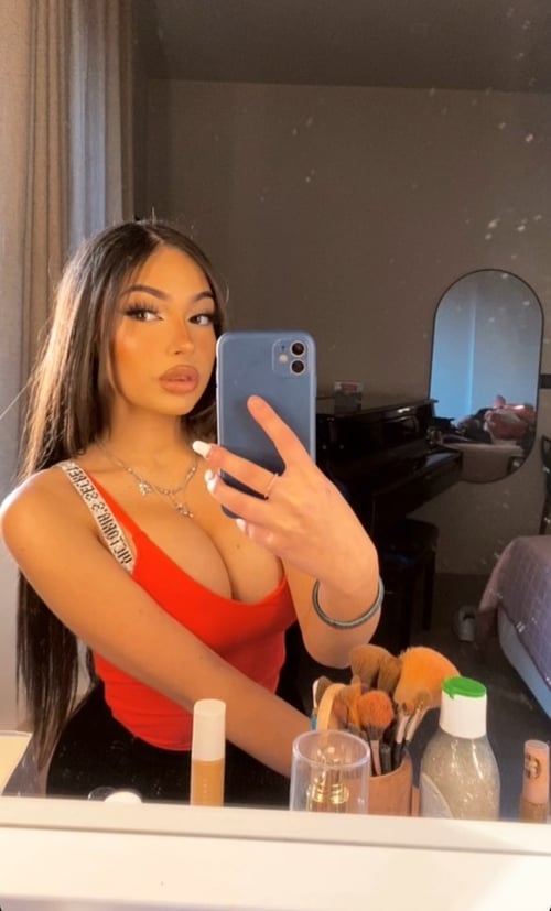 PRIVATE,discreet and ready for fun AVAILABLE FOR ALL SERVICES 💦👅